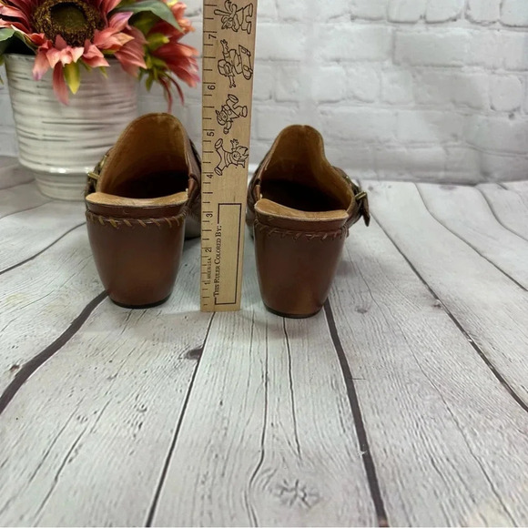 nurture Abiee brown leather mule clog slip-on shoes sz 9 - Picture 6 of 8